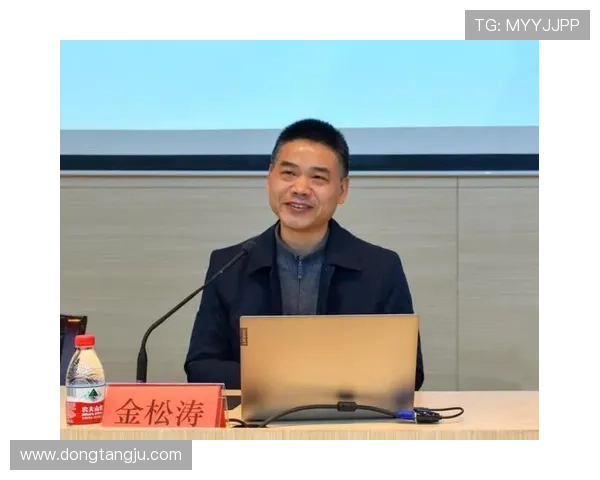 专访李军:深入探讨篮球成功背后的秘诀与心路历程 专访李军:深入探讨篮球成功背后的秘诀与心路历程