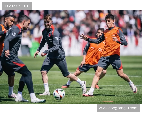 中外足球明星同台竞技展现绝技激情碰撞引发球迷热潮 中外足球明星同台竞技展现绝技激情碰撞引发球迷热潮