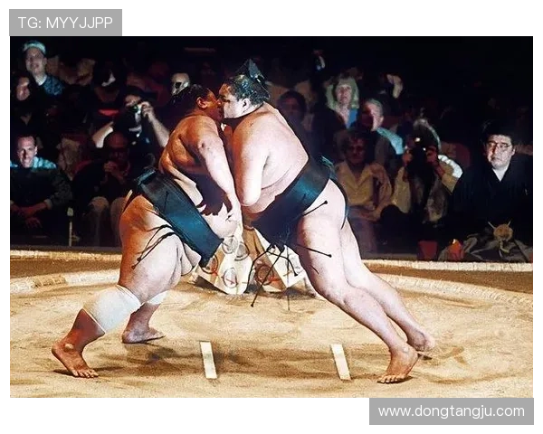 世界足球明星与相扑明星的精彩对决与跨界合作探讨 世界足球明星与相扑明星的精彩对决与跨界合作探讨