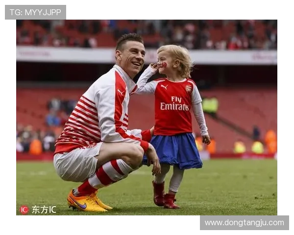 书中那些闪耀的足球明星与他们的传奇故事 书中那些闪耀的足球明星与他们的传奇故事